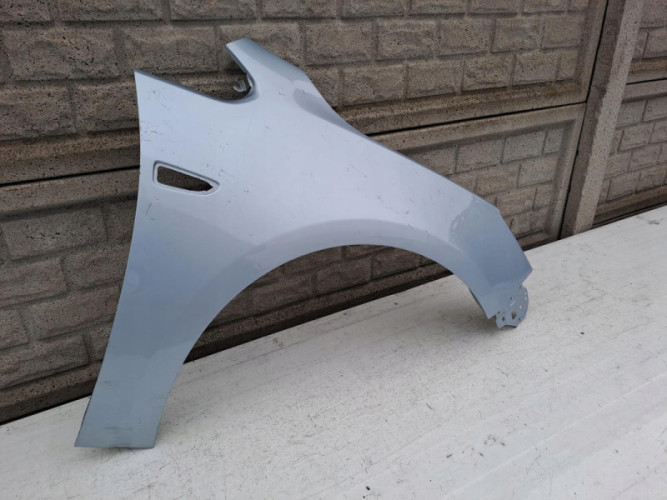 OPEL ASTRA 4 IV J 2009-2016 BŁOTNIK PRZEDNI PRAWY - (13135211345)