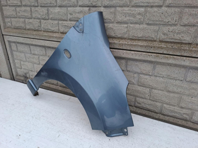 NISSAN PIXO SUZUKI ALTO BŁOTNIK PRAWY PRZEDNI - (13135247166)