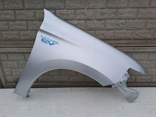 MITSUBISHI OUTLANDER 13-20 LIFT BŁOTNIK PRAWY - (13135359785)