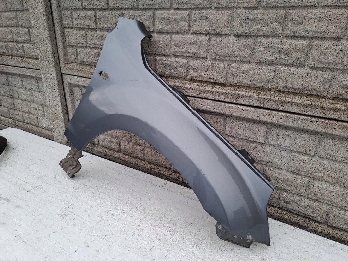 SUZUKI GRAND VITARA LIFT 05-14 BŁOTNIK PRAWY PRZÓD - (13141132457)