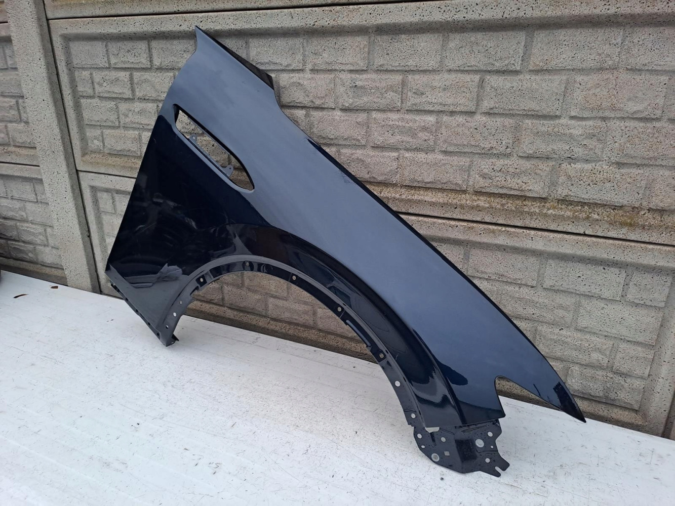 MAZDA CX60 CX-60 BŁOTNIK PRAWY PRZEDNI - (13141234401)