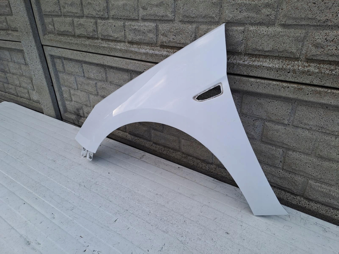 OPEL ASTRA K 5 2015-2020 BŁOTNIK LEWY PRZEDNI - (13149260830)