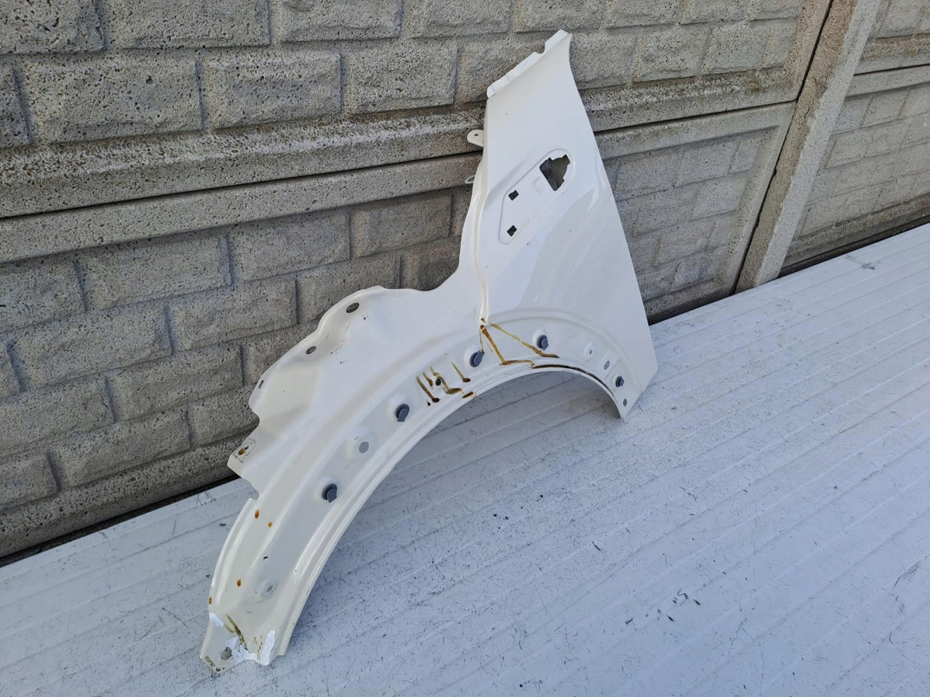 MINI CLUBMAN R55 R56 R57 R58 R59 BŁOTNIK LEWY - (13169694370)
