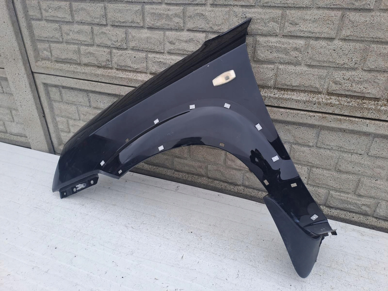 HYUNDAI TUCSON 04-09 BŁOTNIK LEWY PRZÓD - (13169720733)