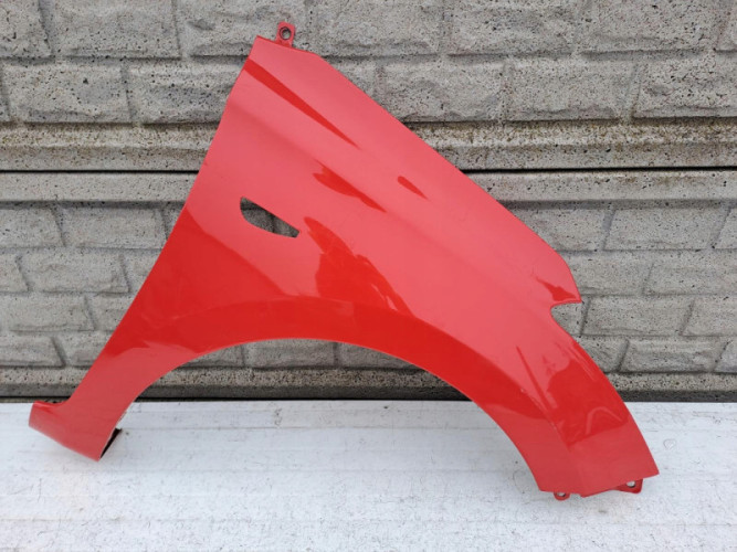 HYUNDAI I20 2015-2021 BŁOTNIK PRAWY PRZEDNI - (13174102918)