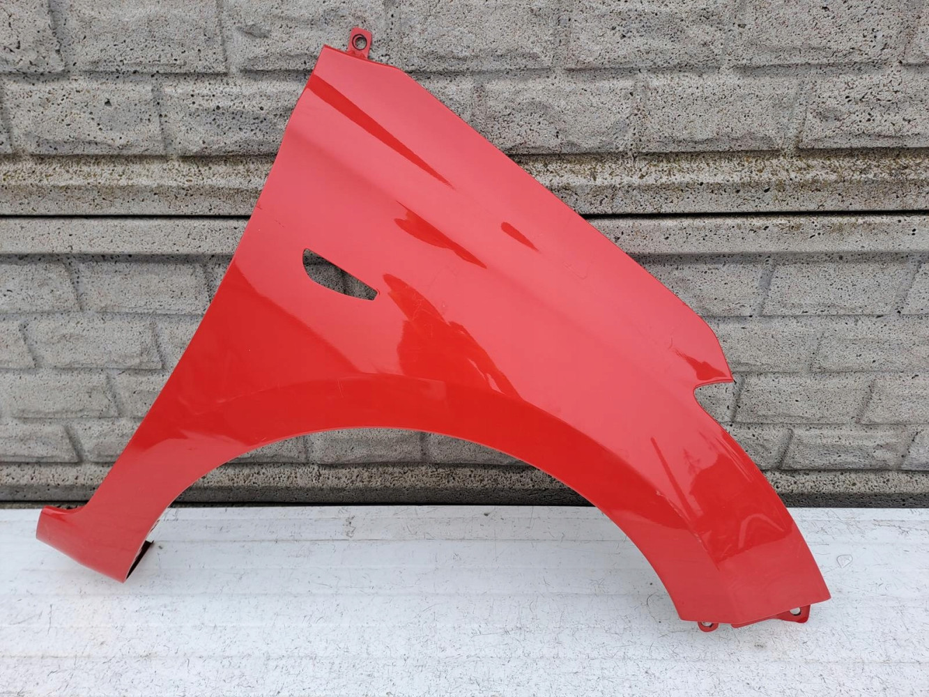 HYUNDAI I20 2015-2021 BŁOTNIK PRAWY PRZEDNI - (13174102918)