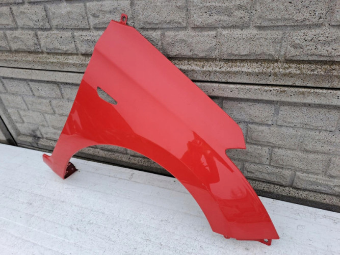 HYUNDAI I20 2015-2021 BŁOTNIK PRAWY PRZEDNI - (13174102918)