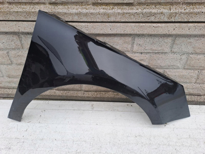 AUDI A1 8X0 2010-2017 BŁOTNIK PRZEDNI PRAWY - (13178370679)