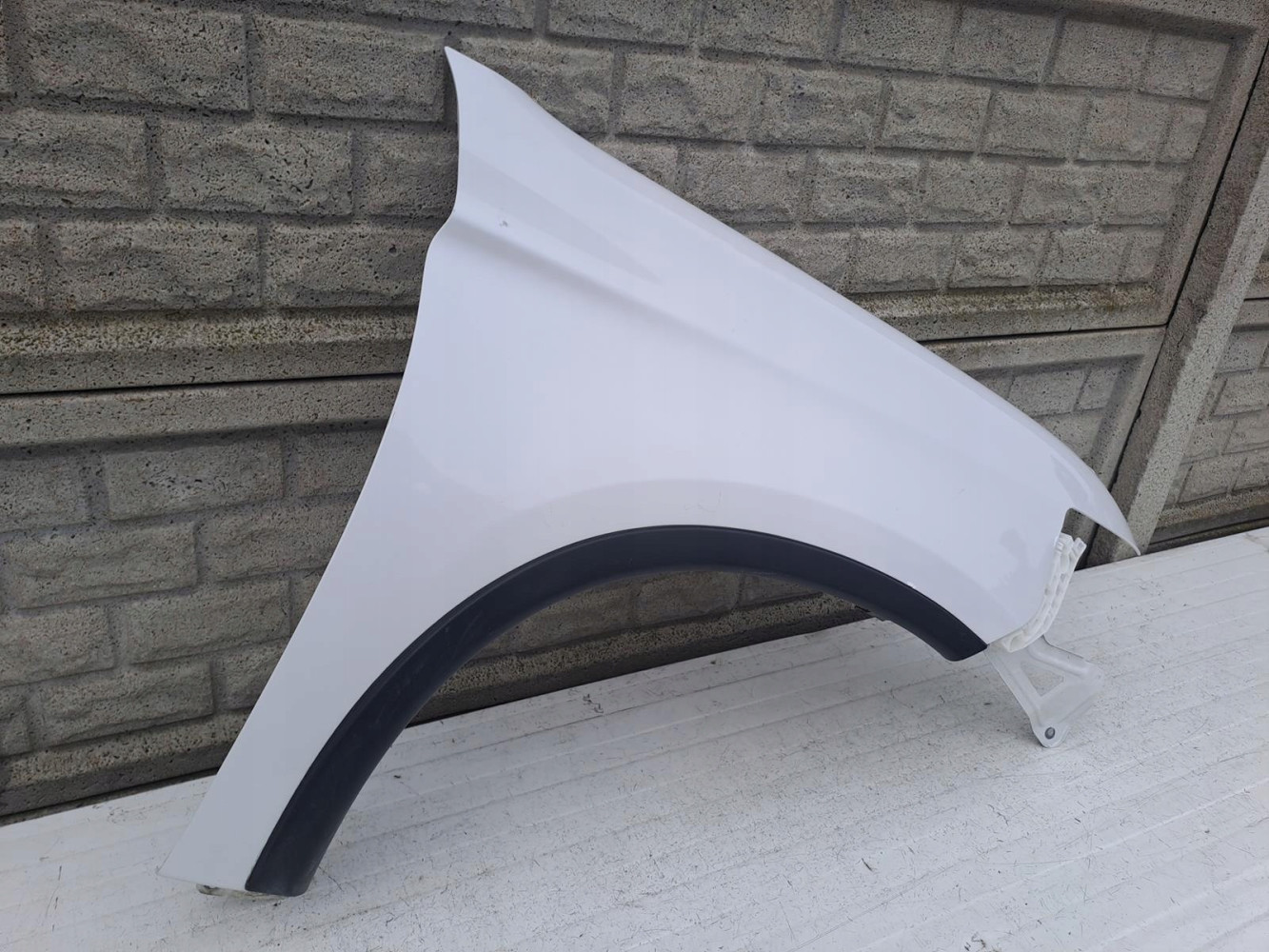 MITSUBISHI OUTLANDER 13-20 LIFT BŁOTNIK PRAWY - (13180416916)