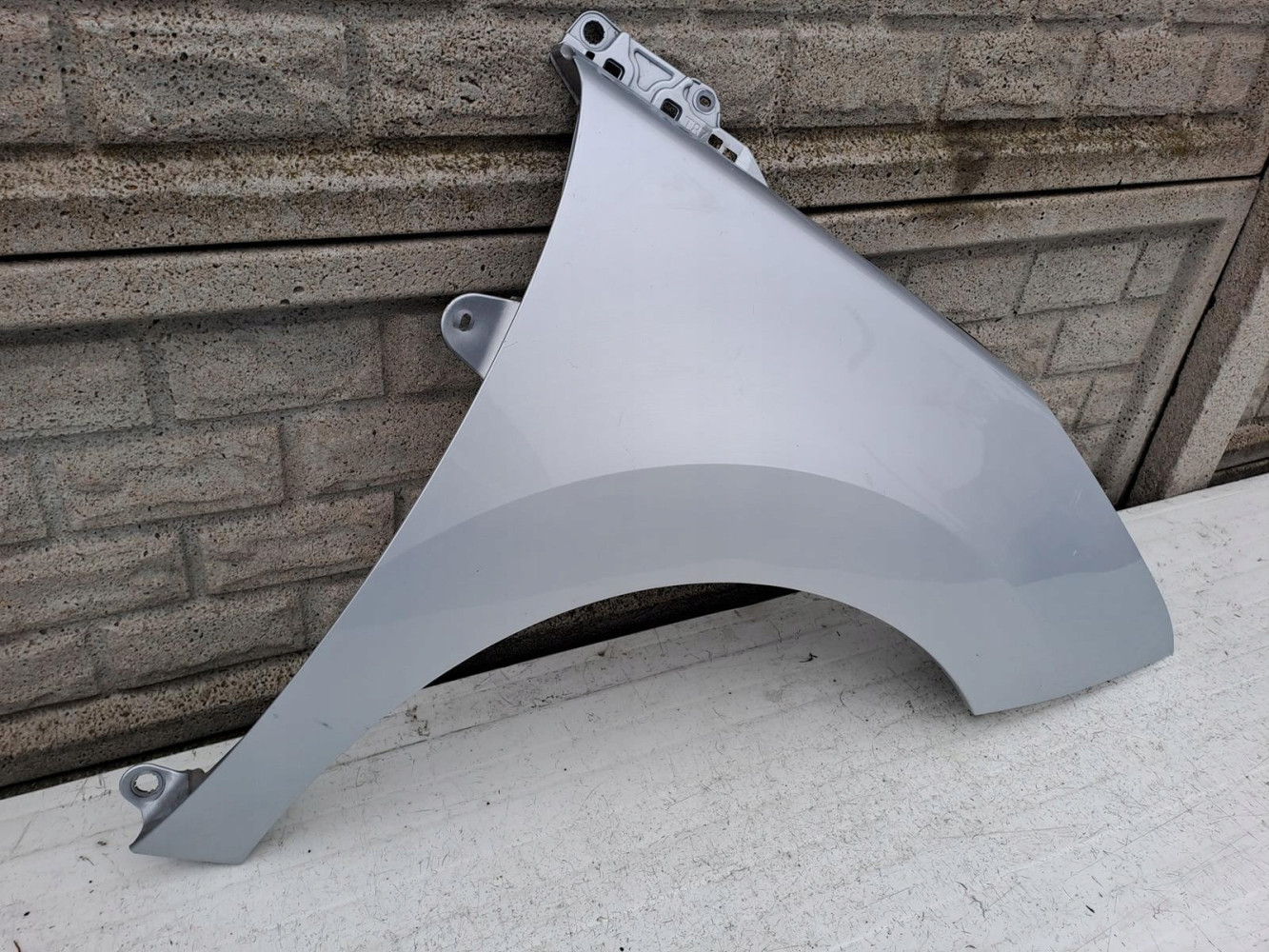 PEUGEOT 5008 08-17 BŁOTNIK PRZEDNI PRAWY - (13180725332)