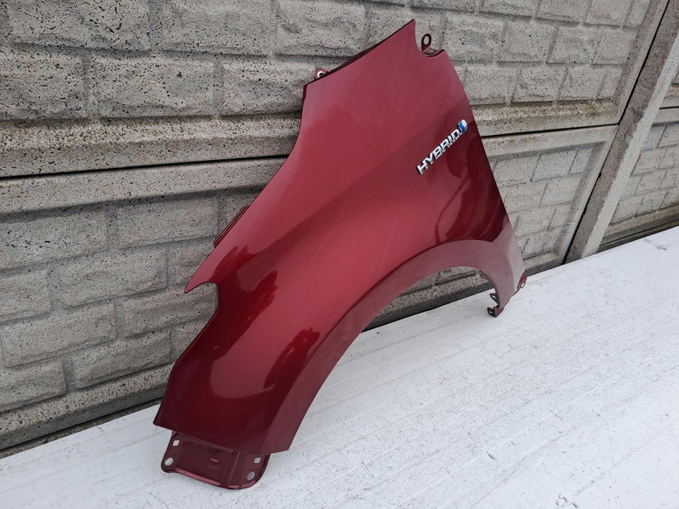 TOYOTA YARIS 4 IV 19-22 BŁOTNIK LEWY PRZEDNI - (13180758218)