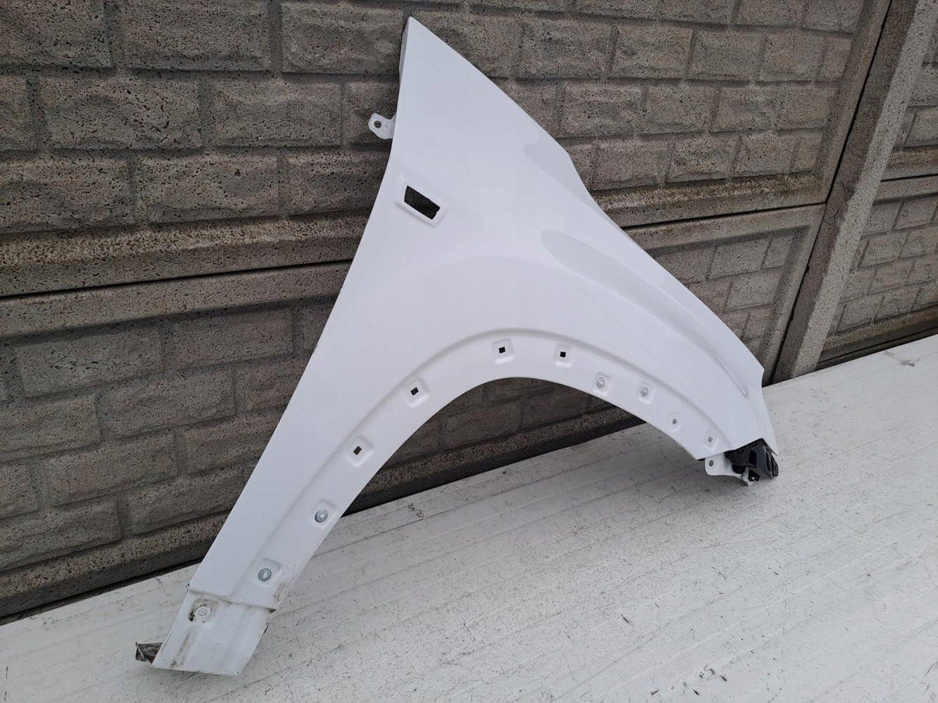 CHEVROLET ORLANDO 2010-2018 BŁOTNIK PRAWY PRZEDNI - (13180810876)