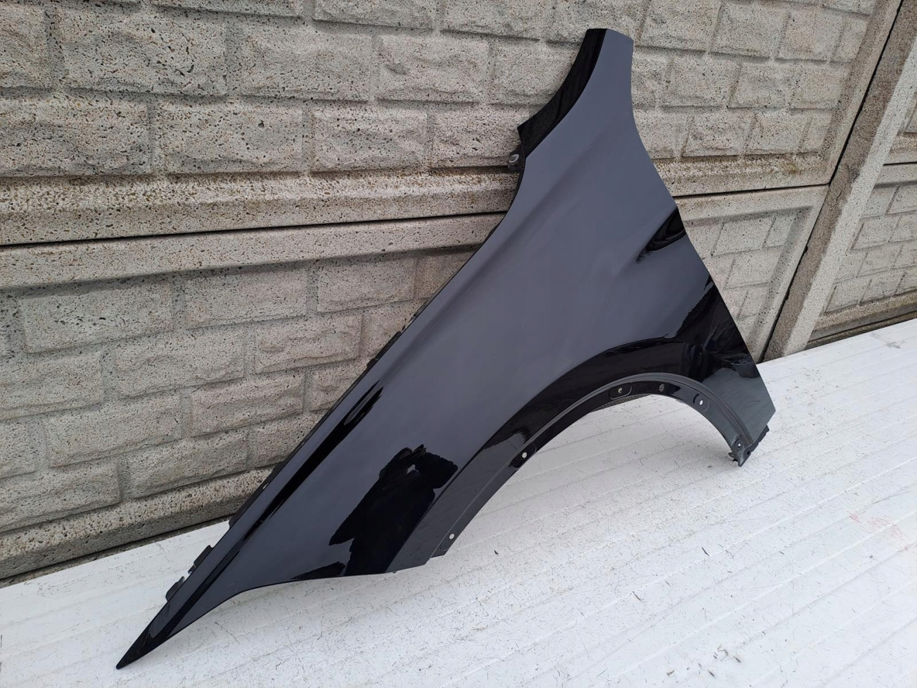 BŁOTNIK PRZEDNI LEWY BMW X1 F48 2015 - 2022 - (13200262679)