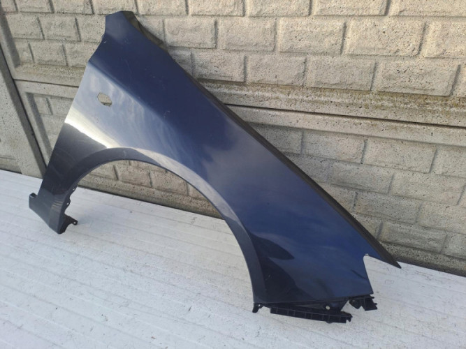 SUBARU IMPREZA 2009-2013 BŁOTNIK PRZEDNI PRAWY - (13203178547)