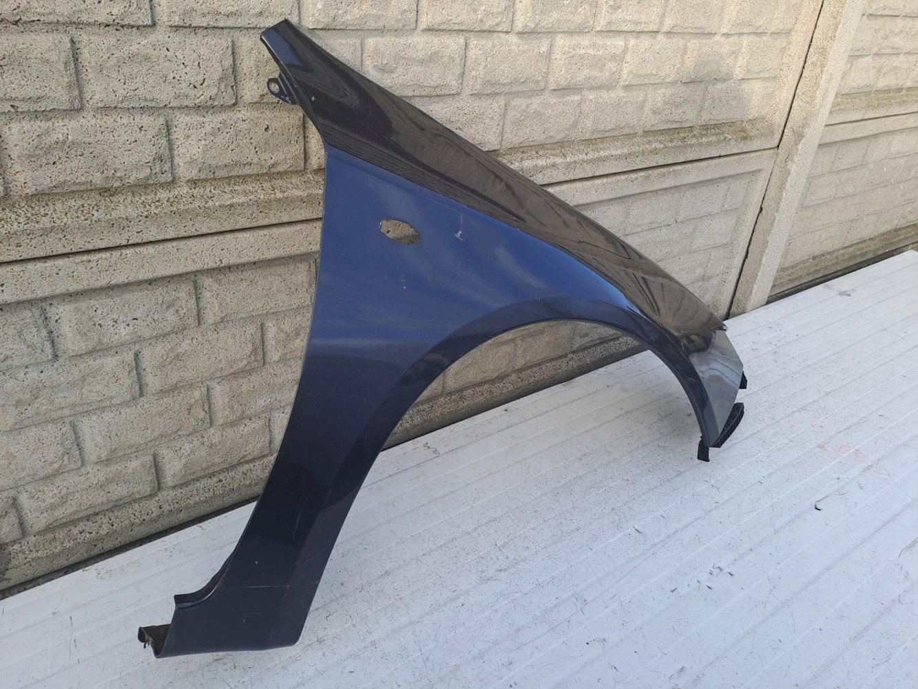 SUBARU IMPREZA 2009-2013 BŁOTNIK PRZEDNI PRAWY - (13203178547)