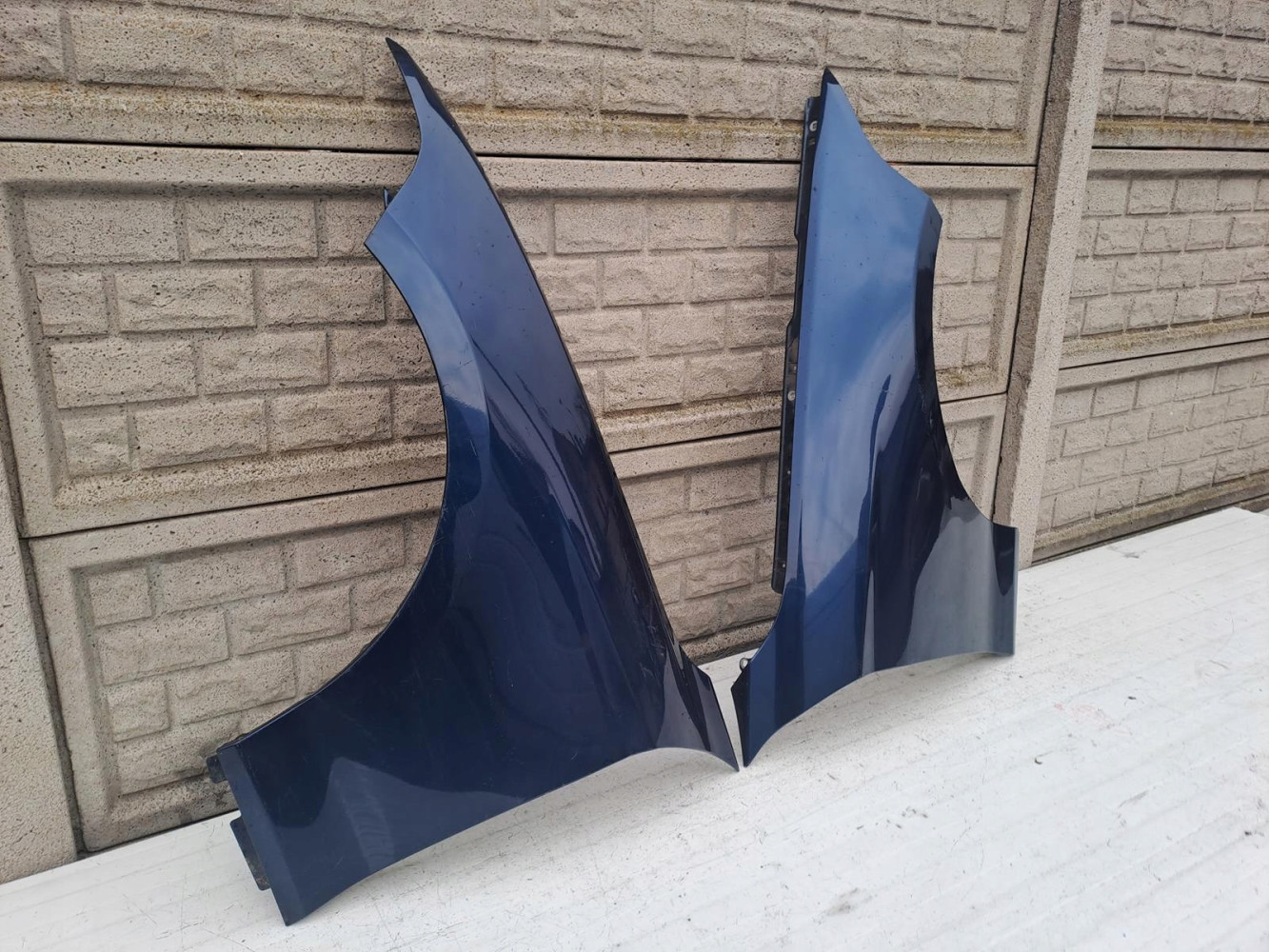 BMW 1 11-18 F20 F21 F22 BŁOTNIK PRAWY LEWY PRZEDNI - (13210458854)