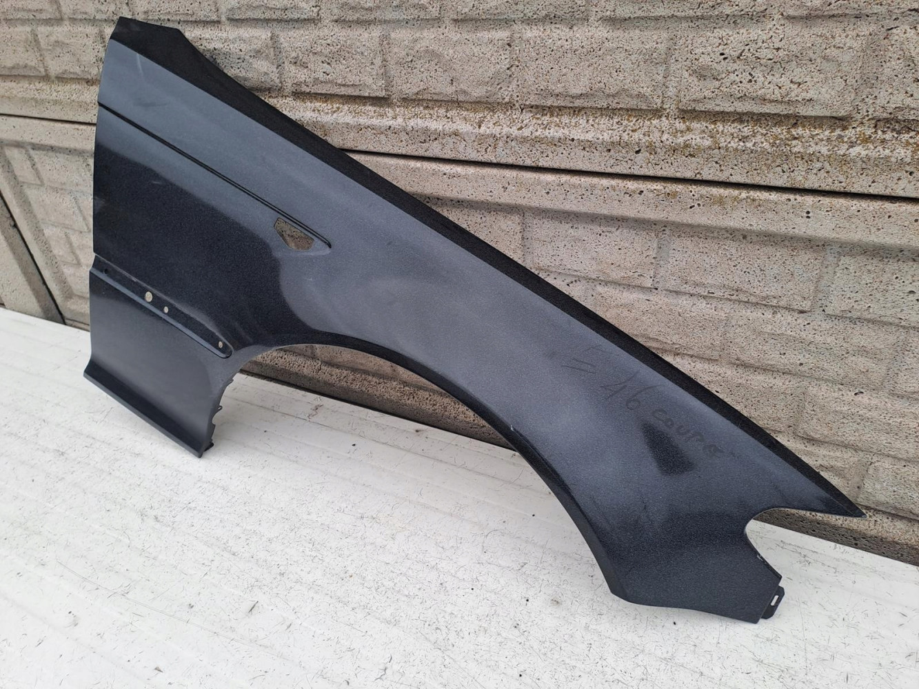 BŁOTNIK PRAWY PRZEDNI BMW 3 E46 LIFT COUPE CABRIO - (13211438763)