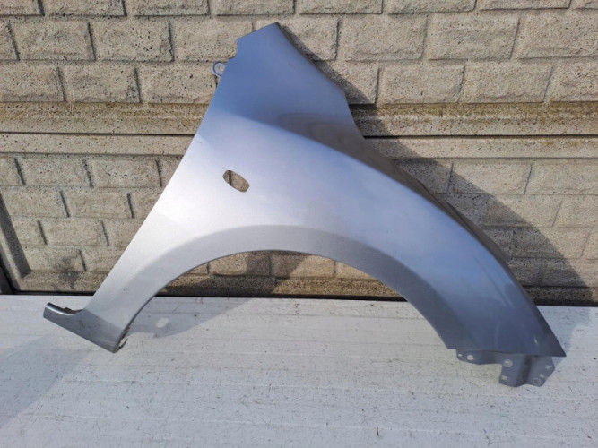 HYUNDAI I30 2013-2017 BŁOTNIK PRZEDNI PRAWY - (13211545173)