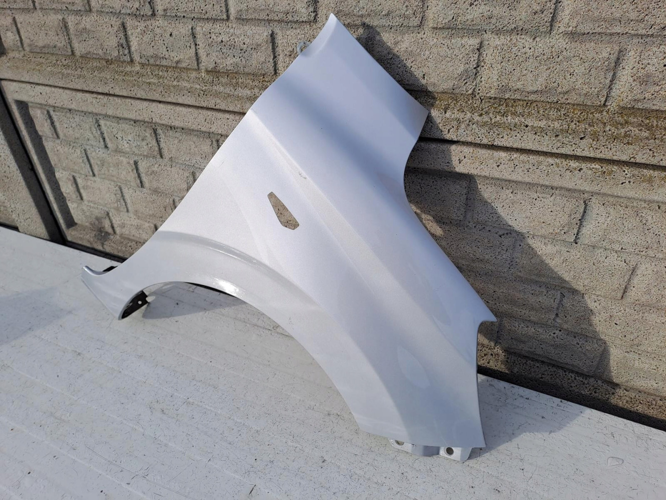 HYUNDAI I10 i 10 2021-2024 BŁOTNIK PRAWY PRZÓD - (13211553154)