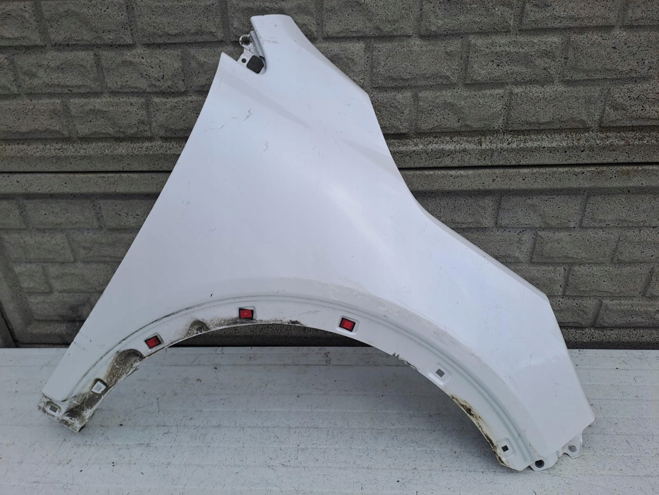 KIA SORENTO LIFT 2015-2020 BŁOTNIK PRAWY - (13215272479)