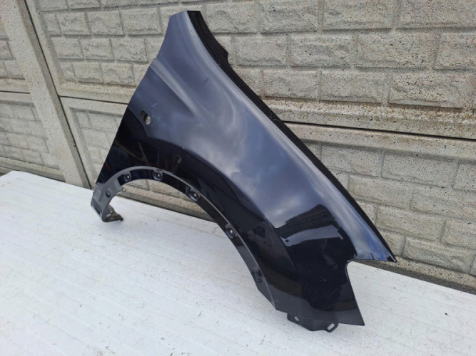 NISSAN QASHQAI 10-13 LIFT BŁOTNIK PRAWY PRZÓD - (13215280620)
